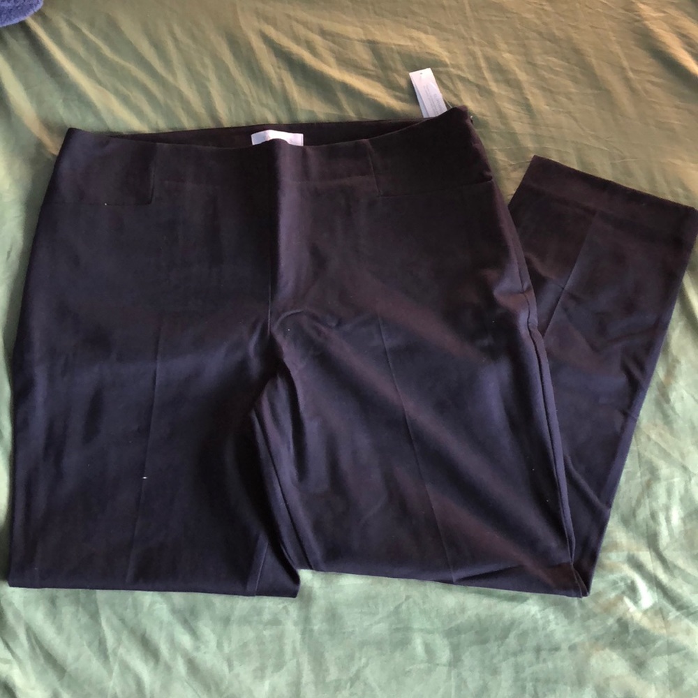 NWT Women’s Slimming Dress Pants Blu 16